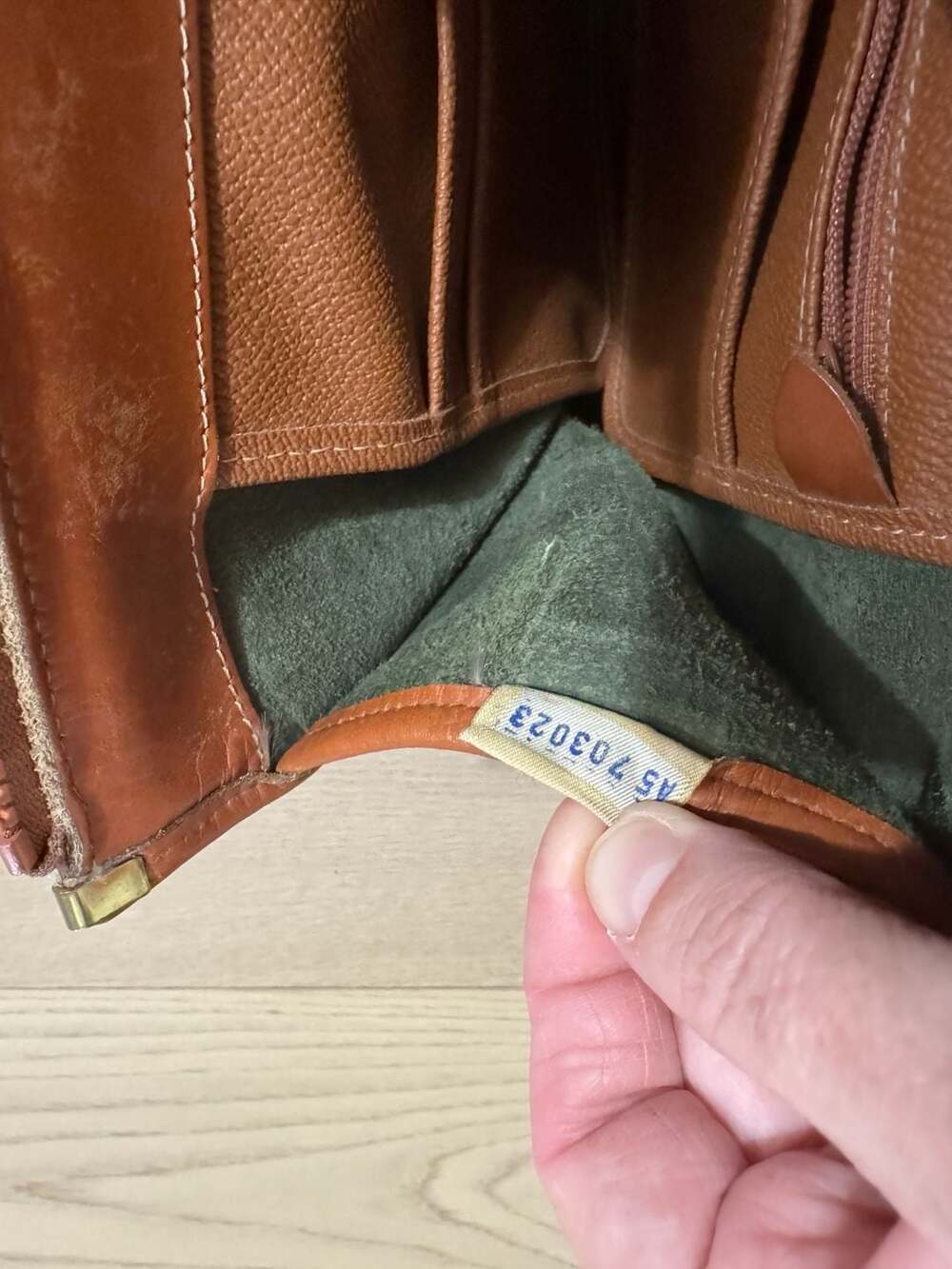 Vintage Dooney & Bourke All-Weather Leather Satchel Bag Green and Tan - Picture 15 of 15
